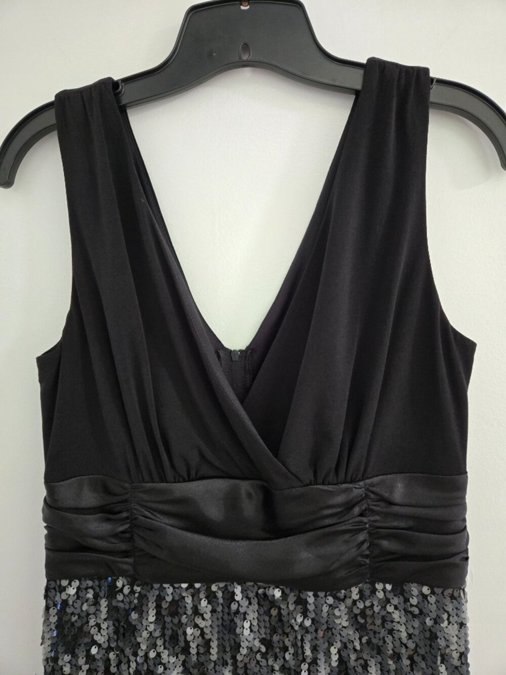 Dressbarn Black Sequin Dress Size 8 Sleeveless Glam Party Evening Holiday Formal - Picture 3 of 11